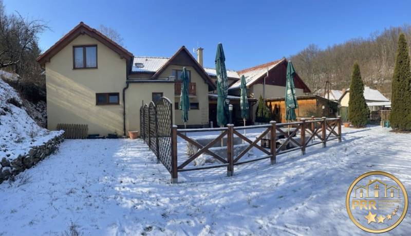 Penzión-exteriér 1.jpg