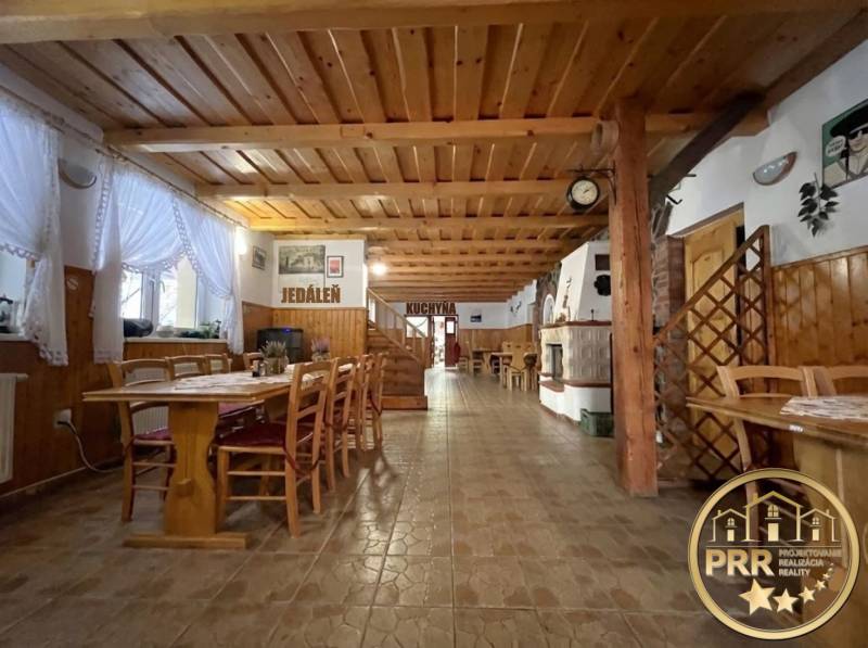 Penzión jedáleň 4.jpg