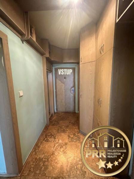 Vstupná chodba 1-A.jpg